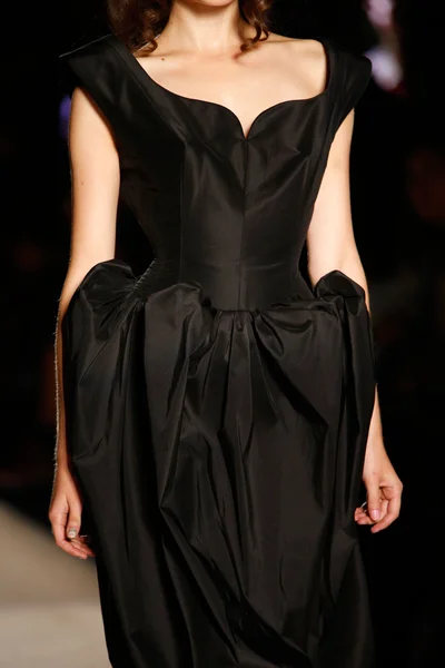 Look 19